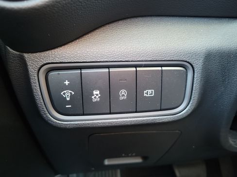 Certified 2025 Kia Soul S FWD image 21