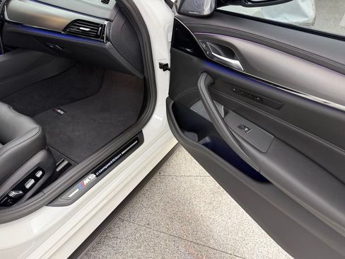Used 2023 BMW M5 w/ Competition Package AWD/4WD image 48
