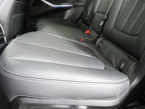 Used 2023 BMW X7 xDrive40i image 14