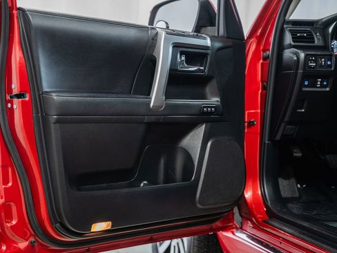 Used 2023 Toyota 4Runner Limited image 40