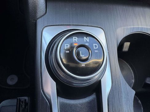 Certified 2022 Ford Escape SEL w/ Technology Package image 30