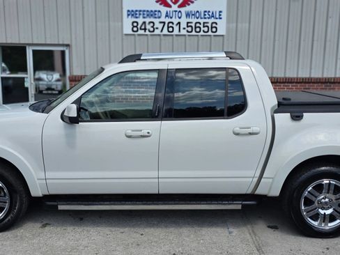 Used 2010 Ford Explorer Sport Trac Limited AWD/4WD image 3