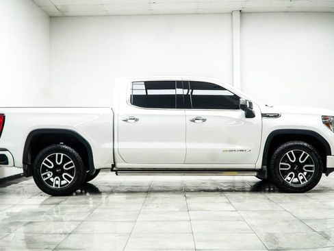 Used 2021 GMC Sierra 1500 Denali w/ Denali Ultimate Package AWD/4WD image 7