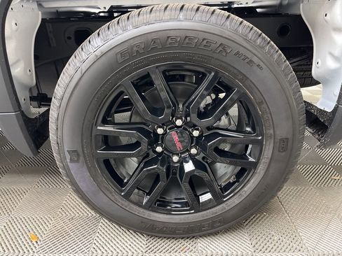 New 2026 GMC Sierra 1500 Pro w/ Graphite Edition image 4