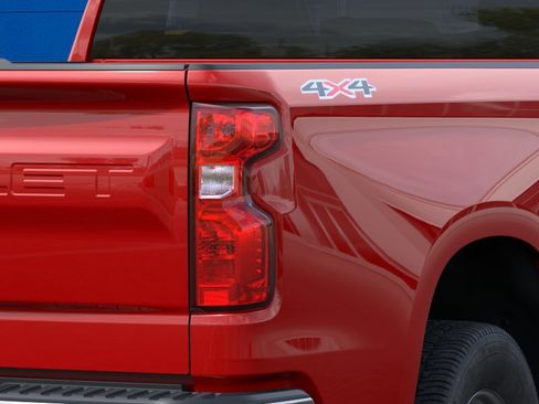 New 2026 Chevrolet Silverado 1500 W/T AWD/4WD image 13
