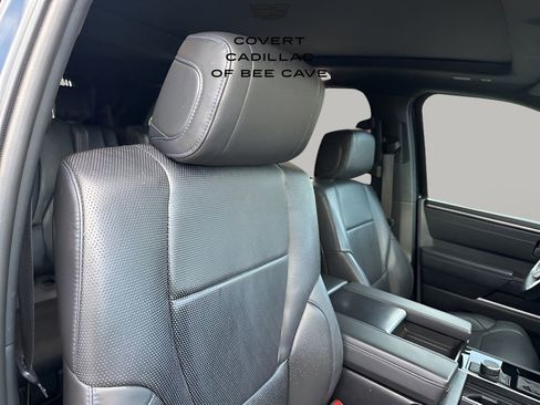 Used 2024 Toyota Sequoia Platinum image 15