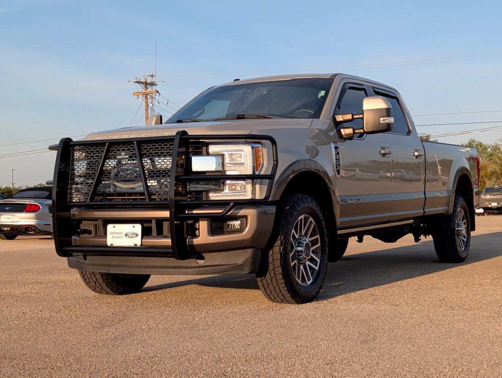 Certified 2018 Ford F350 King Ranch w/ King Ranch Ultimate Package AWD/4WD image 4