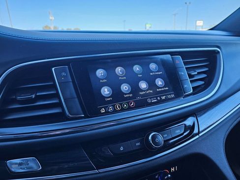 Used 2024 Buick Enclave Premium FWD image 16