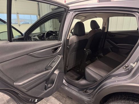 Used 2023 Subaru Crosstrek 2.0i image 10