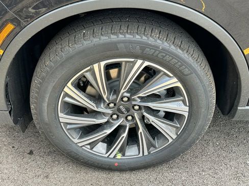 New 2026 Lincoln Aviator AWD image 6