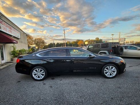 Used 2017 Chevrolet Impala LT image 8