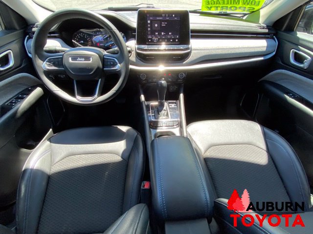 Used 2022 Jeep Compass Latitude FWD image 24