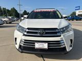 Used 2019 Toyota Highlander Limited image 2