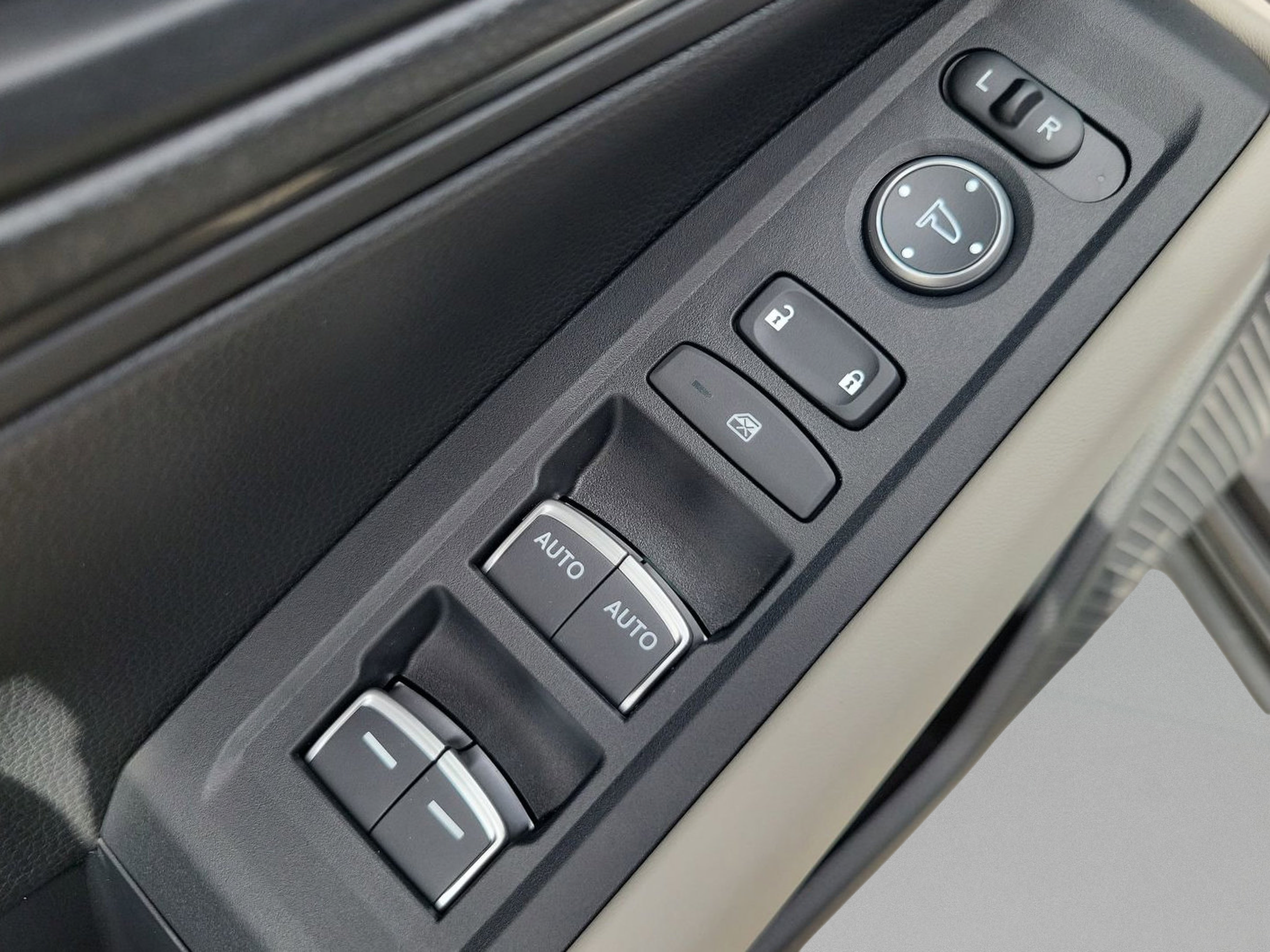 New 2026 Honda Accord LX image 23