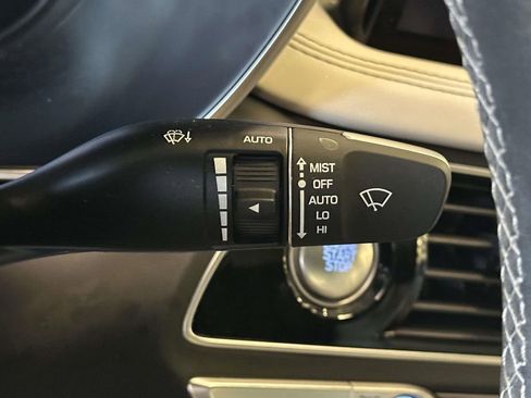 Used 2023 Genesis G70 3.3T w/ Sport Prestige Package AWD/4WD image 27