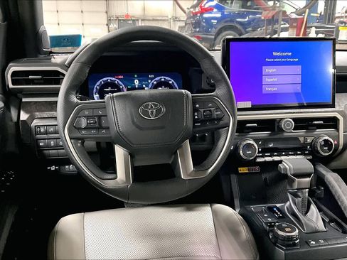 Used 2024 Toyota Tacoma Limited image 5