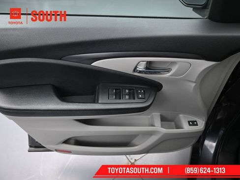 Used 2016 Honda Pilot EX-L image 24