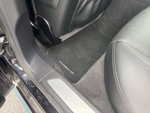 Used 2015 Porsche Panamera 4 image 47