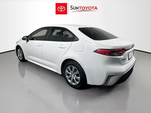 Used 2023 Toyota Corolla LE FWD image 6