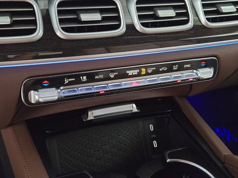 Used 2026 Mercedes-Benz GLE 450 4MATIC image 37