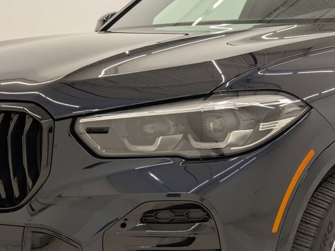 Used 2022 BMW X5 xDrive45e w/ M Sport Package image 11