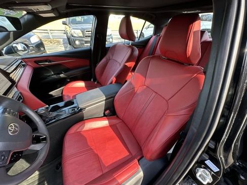 Used 2025 Toyota Camry XSE image 15