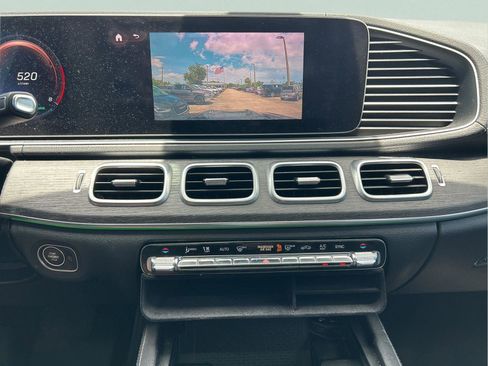 Used 2020 Mercedes-Benz GLS 450 4MATIC image 30