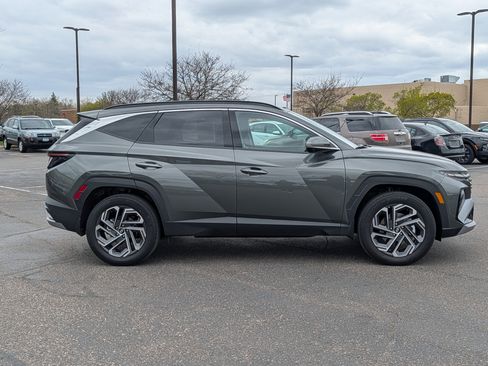 Used 2026 Hyundai Tucson Limited AWD/4WD image 6