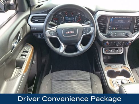 Used 2023 GMC Acadia SLE w/ Driver Convenience Package AWD/4WD image 3