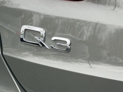Used 2023 Audi Q3 2.0T Premium w/ Convenience Package image 24