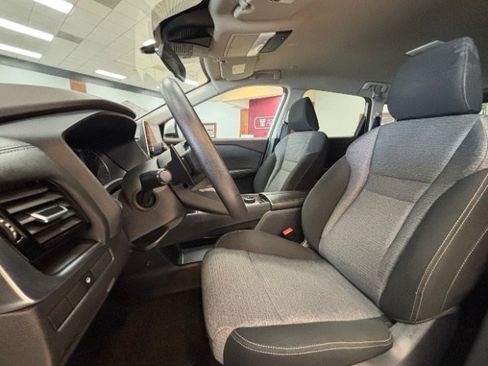Used 2022 Nissan Rogue SV AWD/4WD image 10