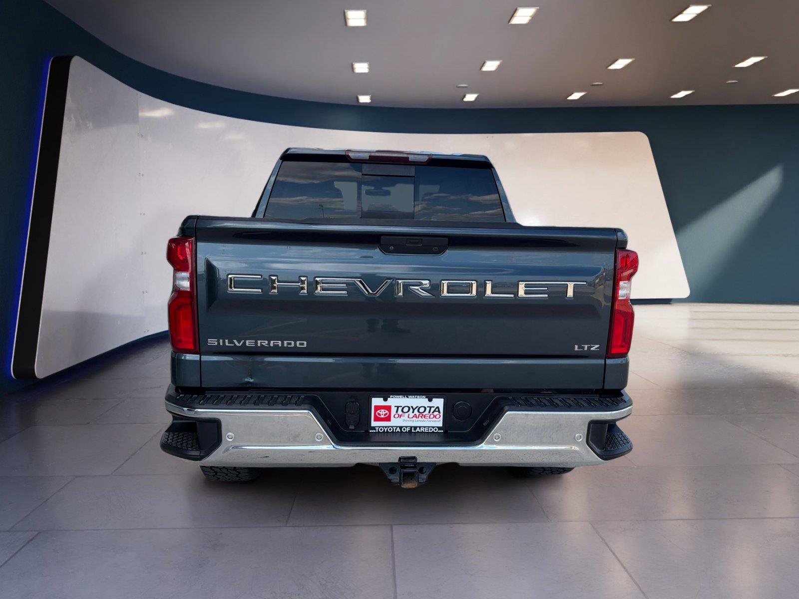 Used 2020 Chevrolet Silverado 1500 LTZ w/ LTZ Texas Edition RWD image 4