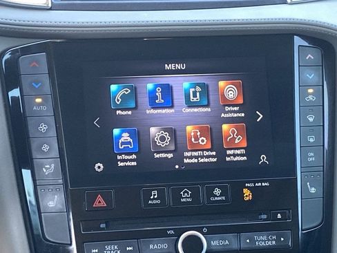 Certified 2023 INFINITI QX50 Luxe FWD image 20