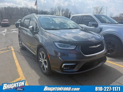 Used 2021 Chrysler Pacifica Pinnacle