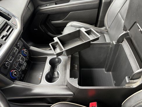 Used 2021 Chevrolet Tahoe Premier image 18