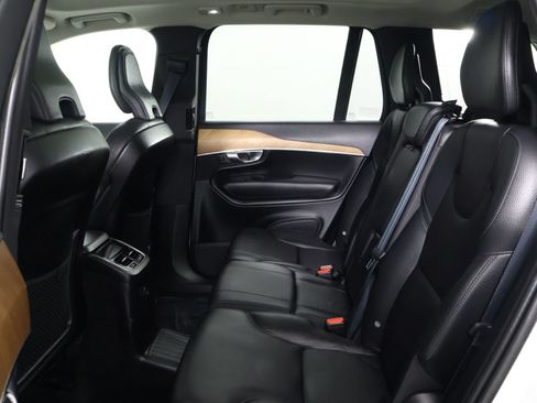 Used 2023 Volvo XC90 T8 Plus AWD/4WD image 32