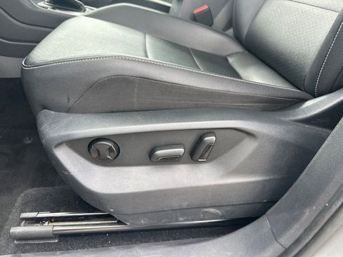Used 2021 Volkswagen Tiguan SE w/ Panoramic Sunroof Package AWD/4WD image 9
