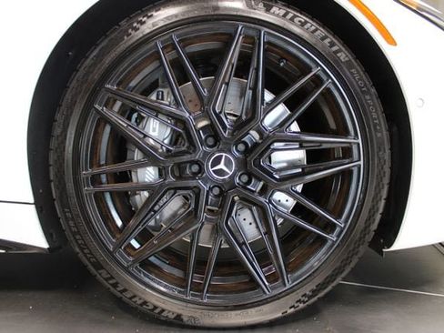 Used 2023 Mercedes-Benz SL 43 AMG image 36