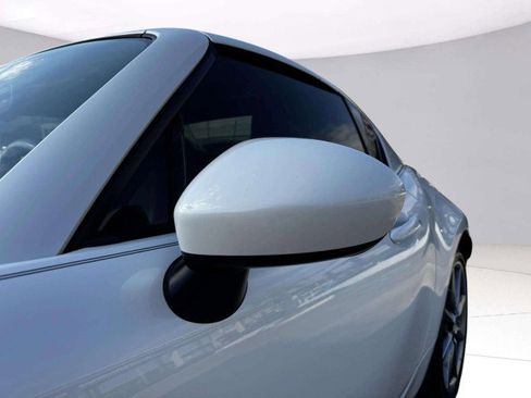 Used 2021 MAZDA MX-5 Miata RF Grand Touring image 13