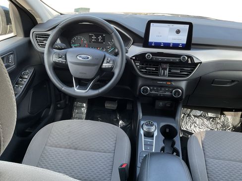Used 2022 Ford Escape SE w/ SE Sport Appearance Package FWD image 14