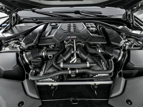 Used 2020 BMW M5 w/ Executive Package image 17