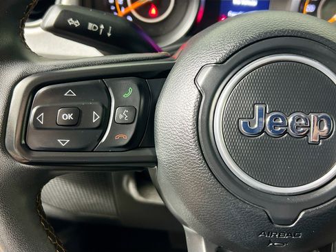 Used 2024 Jeep Wrangler Sport S image 17