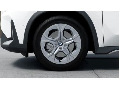 New 2026 BMW X1 xDrive28i w/ Technology Package AWD/4WD image 7