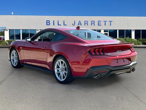 Used 2024 Ford Mustang GT Premium RWD image 5