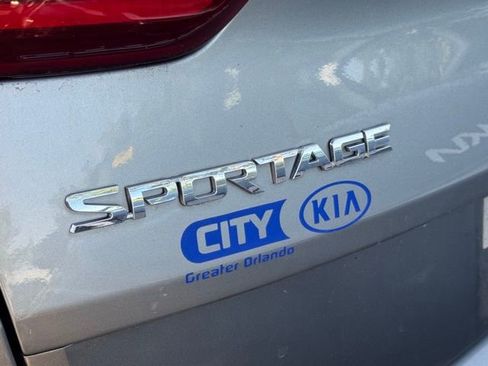 Used 2020 Kia Sportage SX image 5