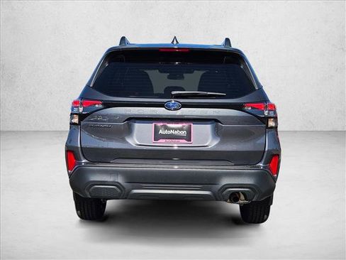 Used 2026 Subaru Forester Premium w/ Base/Premium Package image 6