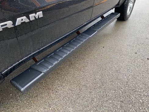 Used 2019 RAM 1500 Big Horn AWD/4WD image 5