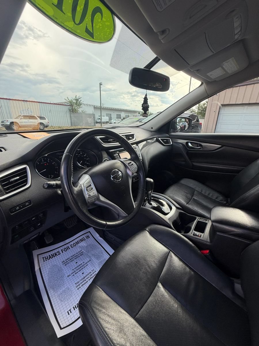 Used 2015 Nissan Rogue SL AWD/4WD image 26