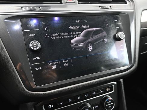 Used 2019 Volkswagen Tiguan SEL image 15