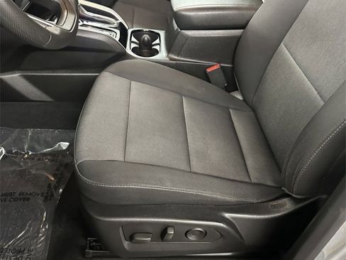 Used 2023 Chevrolet Colorado Trail Boss image 14